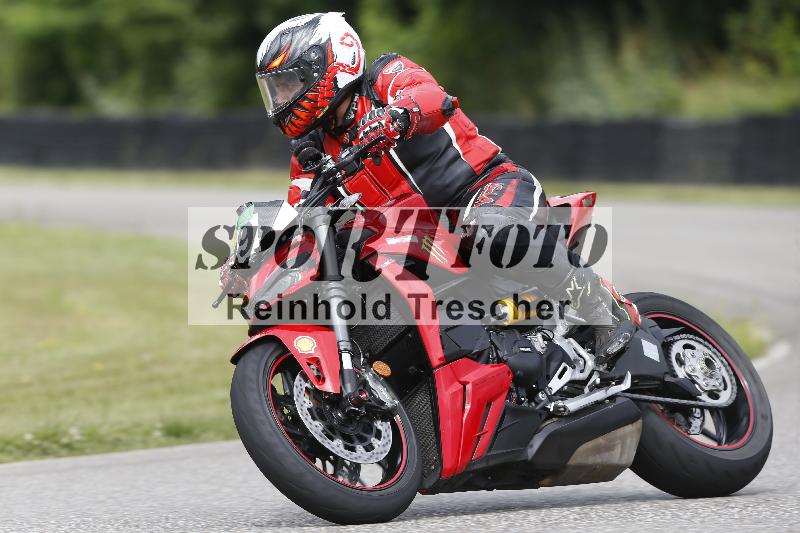 /23 07.06.2025 TZ Motorsport ADR/9